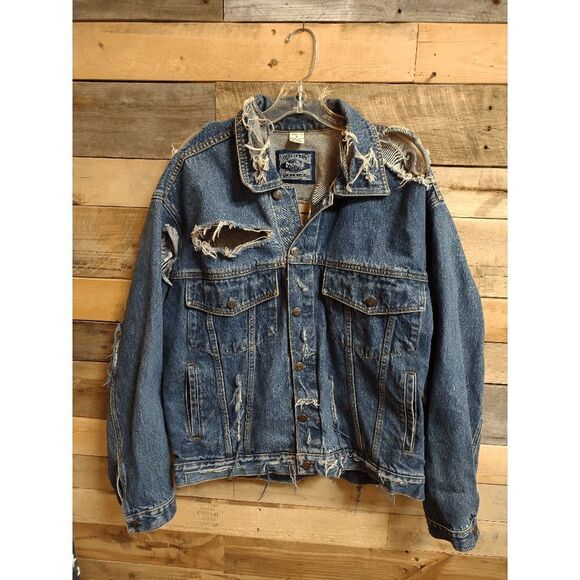 Hard Rock Cafe Nassau Bahamas Custom Large (L) Jean Jacket, Ripped Lips Lipstick - Picture 1 of 8